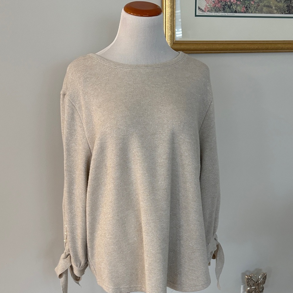 Elegant Cream Crew Neck Sweater